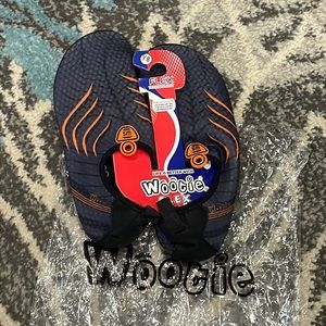 NIP Wootie youth water shoes